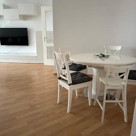 Zentrale 3 Zimmer-wohnung Prenzlauerberg Pankow Berlino